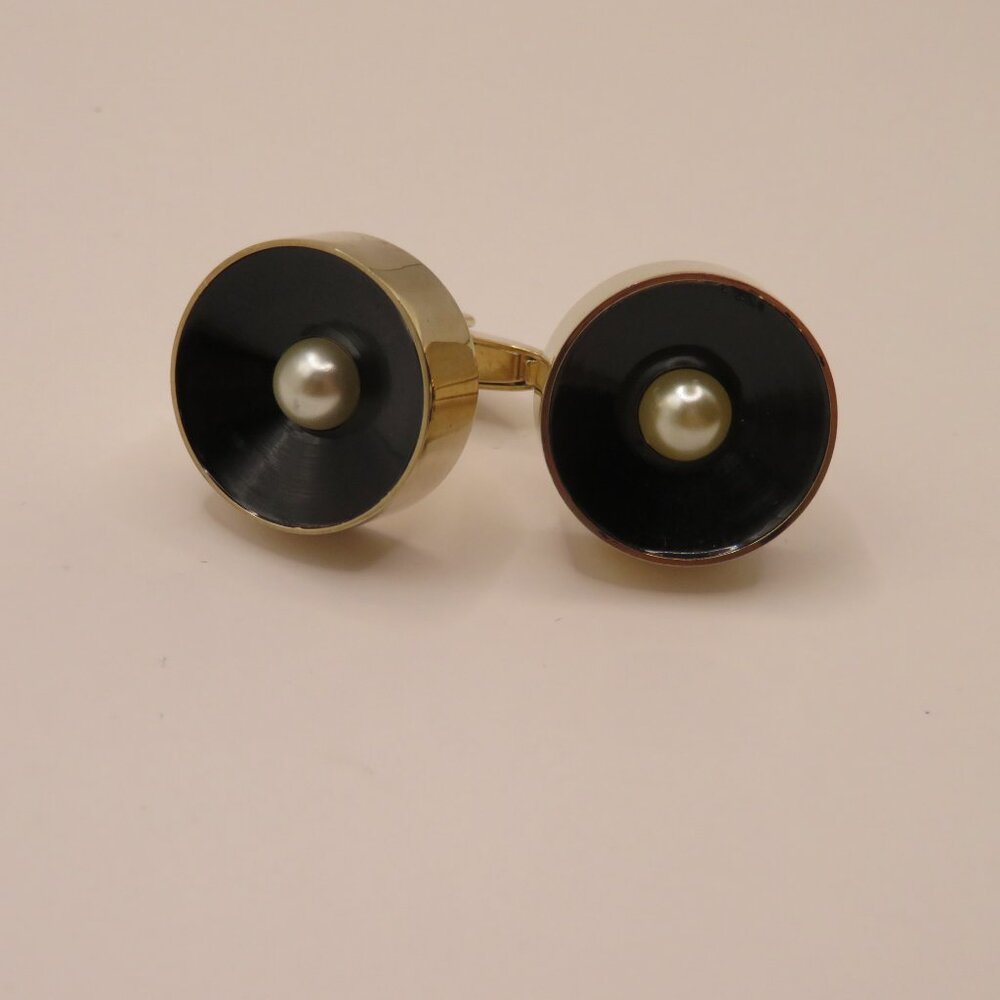 Sarah Coventry Gold Tone Cuff links with Faux Pearl